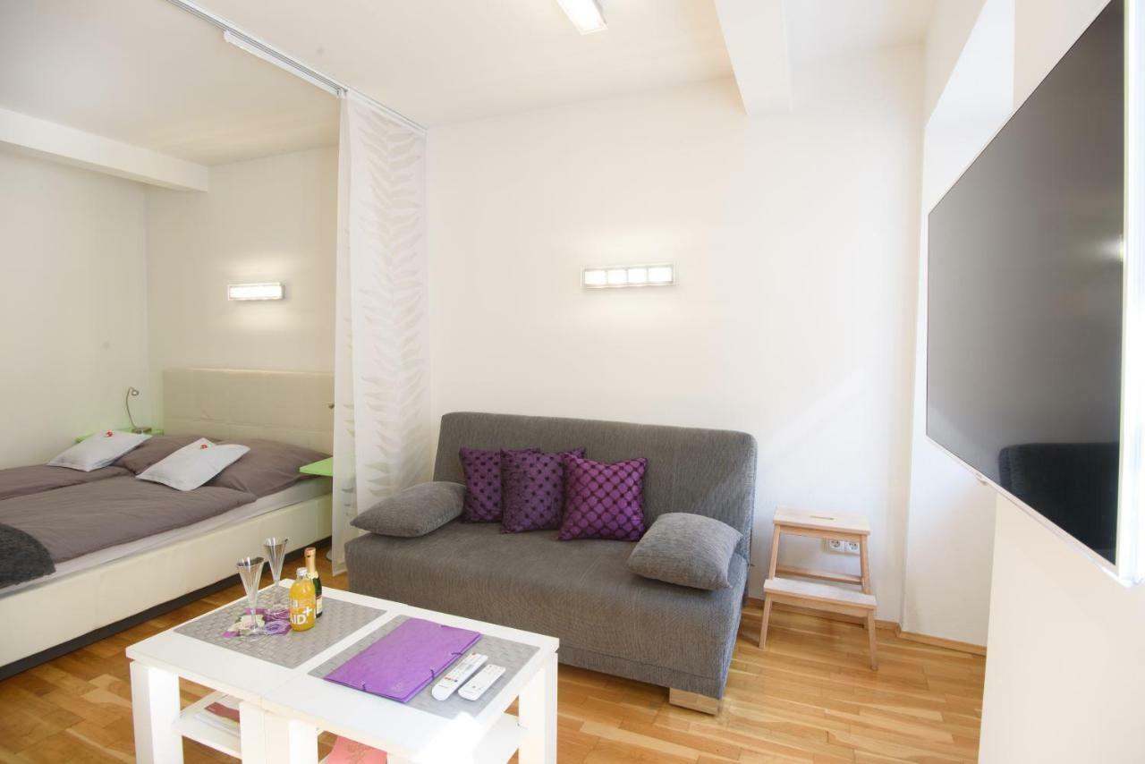 Design Apartment - Centrally Located Виена Екстериор снимка