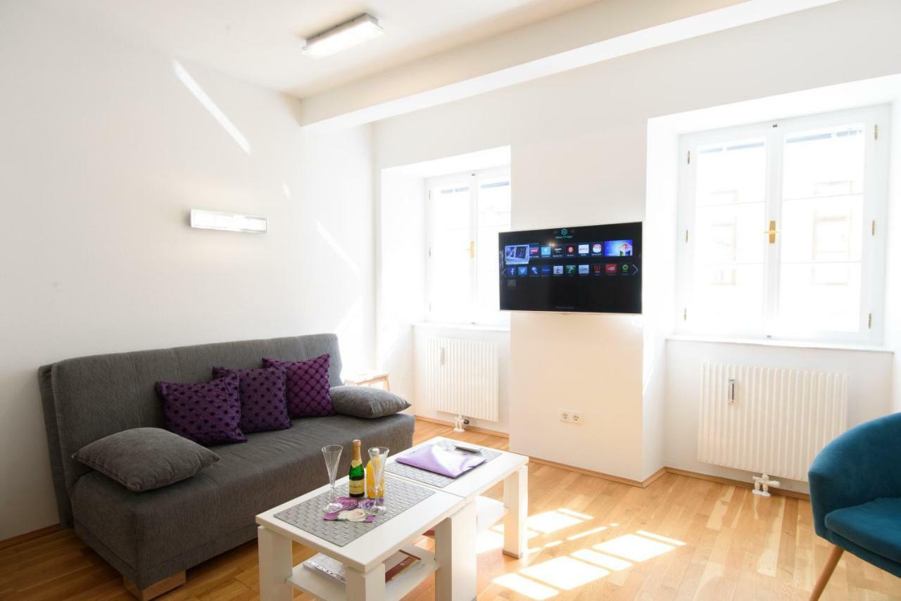 Design Apartment - Centrally Located Виена Екстериор снимка